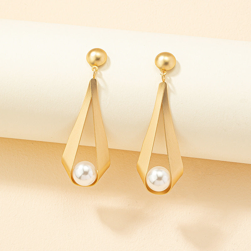 Golden Teardrop Pearl Earrings
